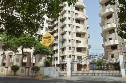 2 Bhk 2Tlt fully furnished flat is available for sale