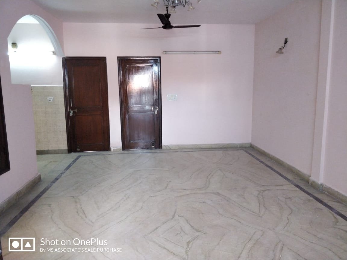 3BHK + Study Builder Floor