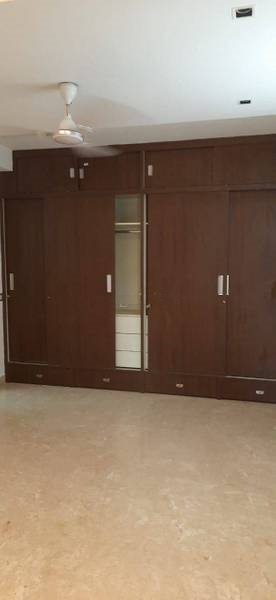 4 BHK Builder Floor