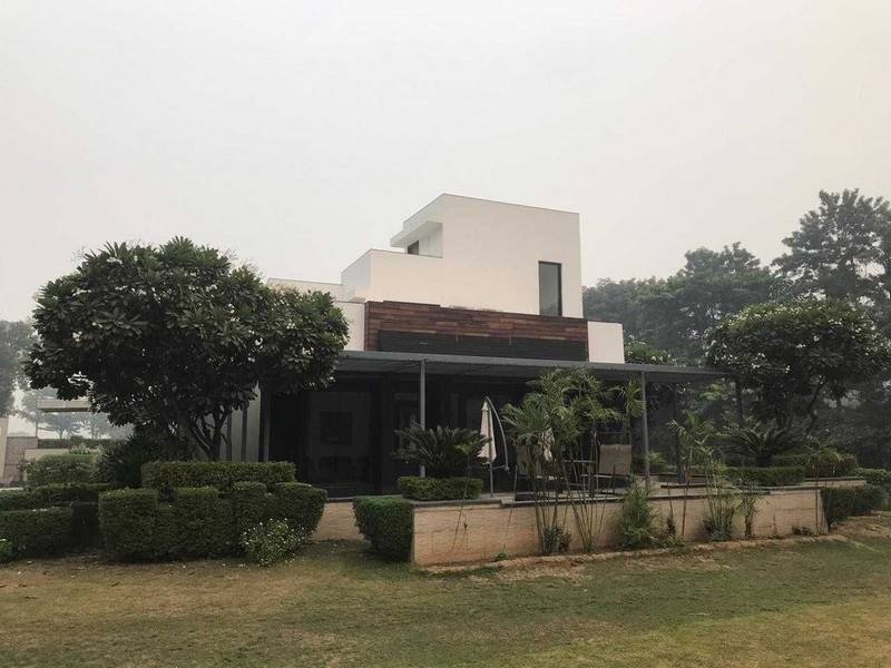 5 BHK Farm House