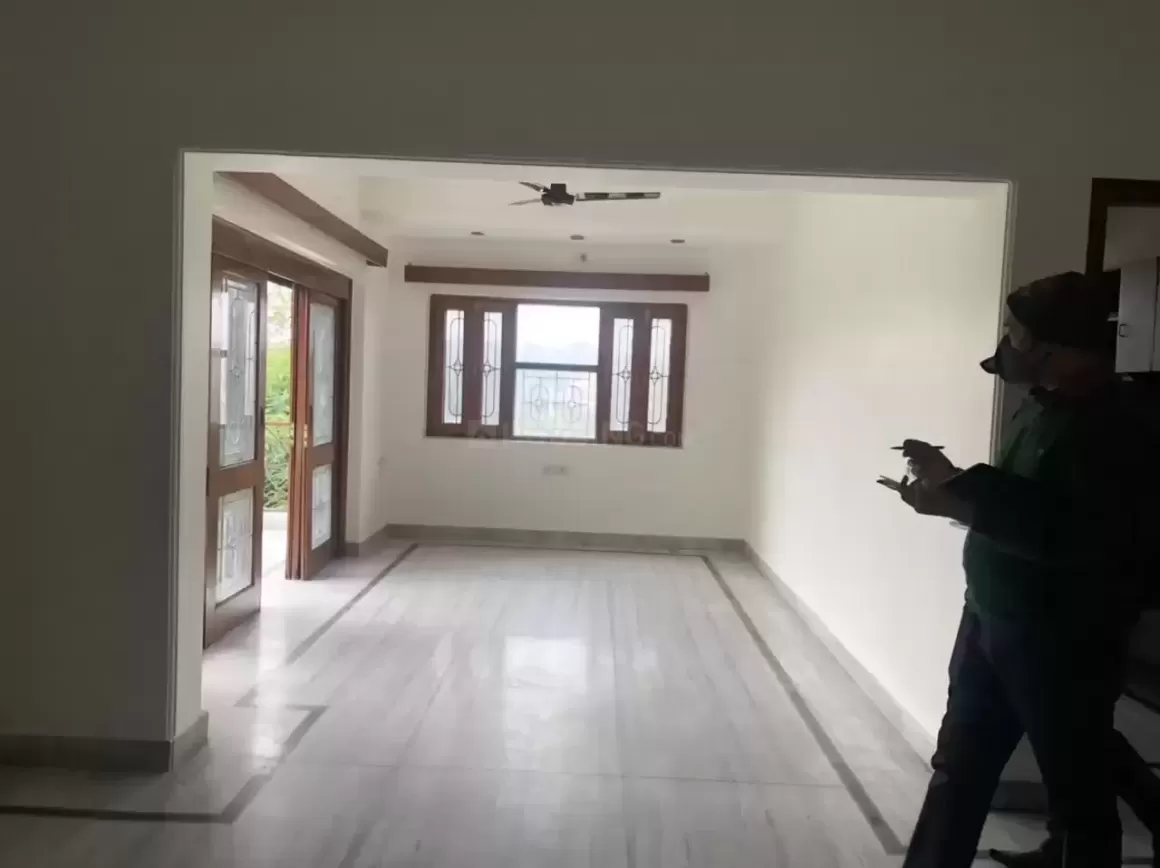 4 BHK Apartment