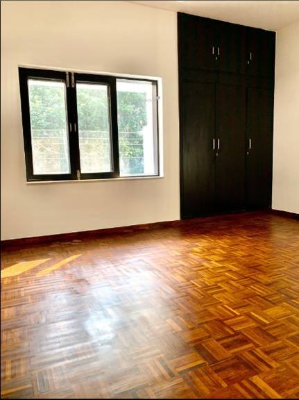 8 BHK Villa