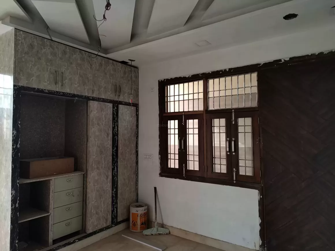 4 BHK Builder Floor