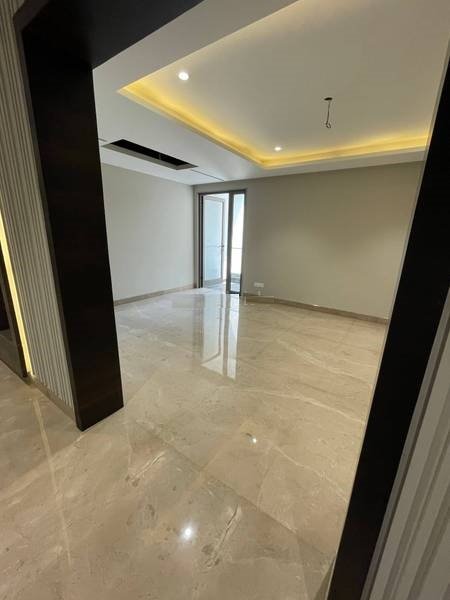 6 BHK Builder Floor