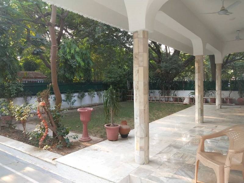 8 BHK Villa