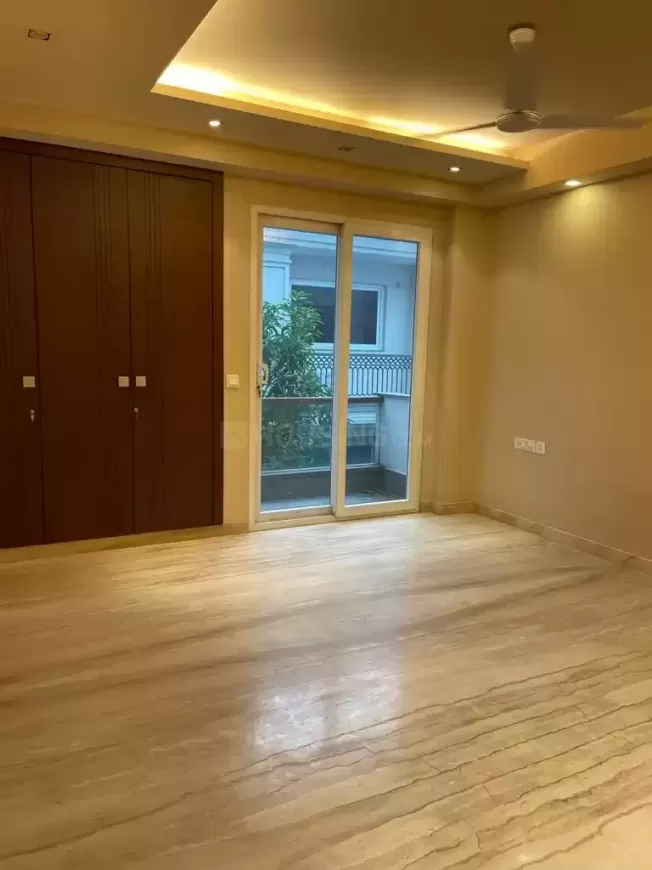 4 BHK Builder Floor
