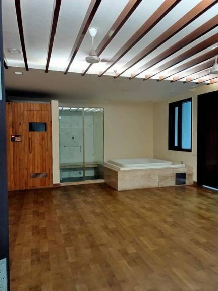 8 BHK Villa