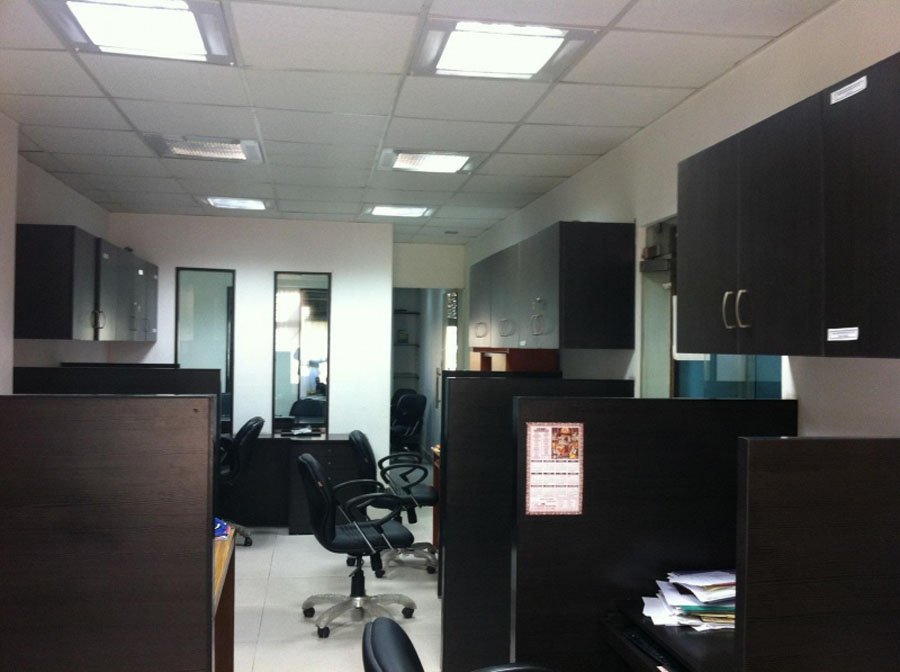 Commercial Office Space For Sale In Pankaj Plaza