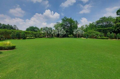 5 Bedroom, Farm House