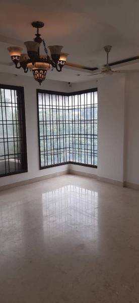 4 BHK Builder Floor