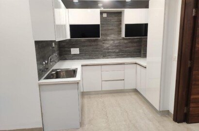 4 BHK Builder Floor