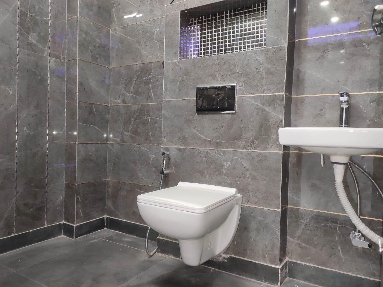 3 BHK, Builder Floor