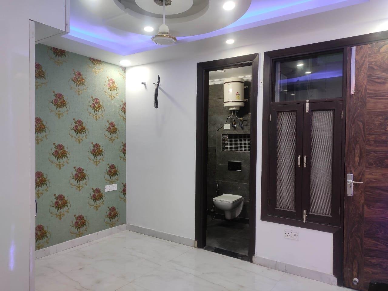 3 BHK, Builder Floor