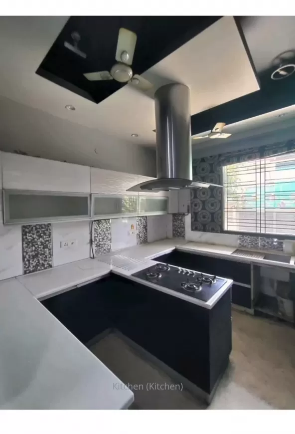 9 BHK Villa