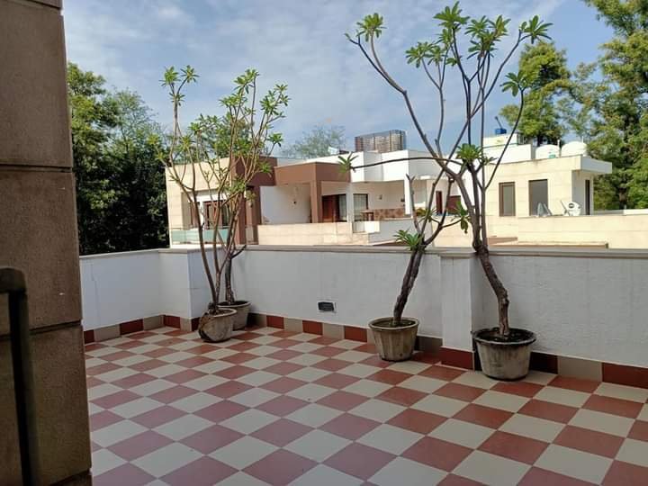 8 BHK Villa