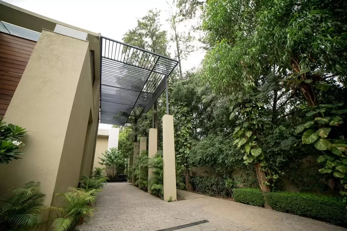 4 BHK Villa