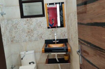 1 BHK Floor