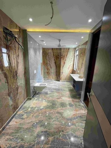 6 BHK Builder Floor