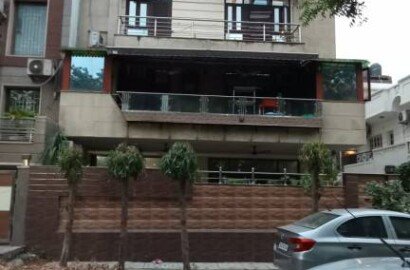 5 BHK Villa