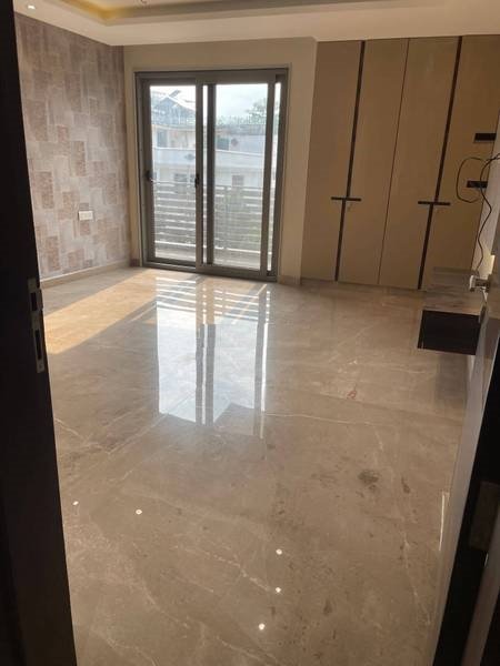 4 BHK Builder Floor