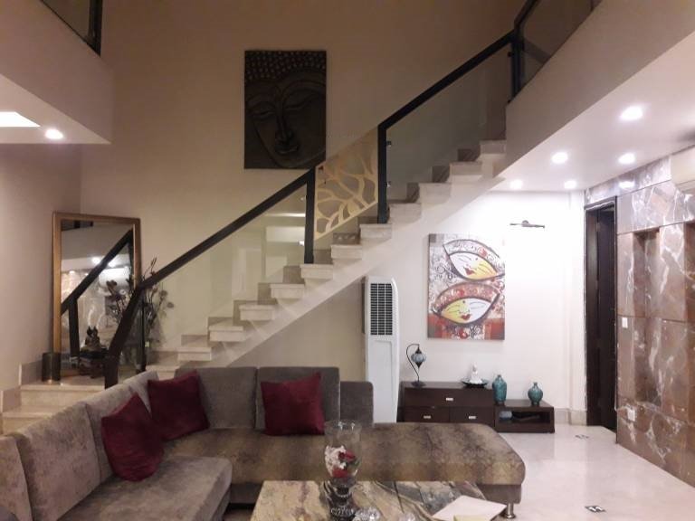 4 BHK Floor