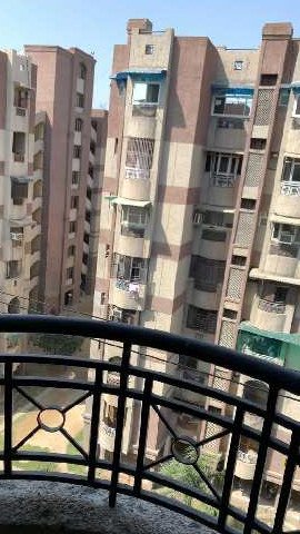 4 BHK Flats & Apartments For Rent (2000 Sq.ft.)