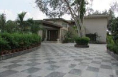 6 BHK Farmhouse for Sale