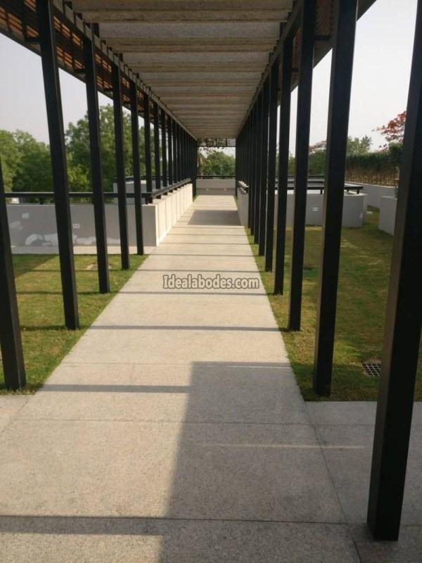 6 BHK Farmhouse in Radhey Mohan Drive for Sale