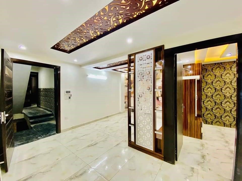 4 BHK, Builder Floor (1100 sq.ft.)