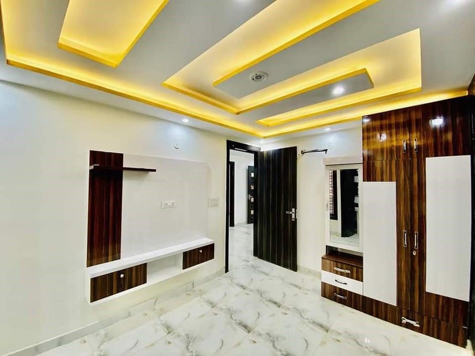 4 BHK, Builder Floor (1100 sq.ft.)