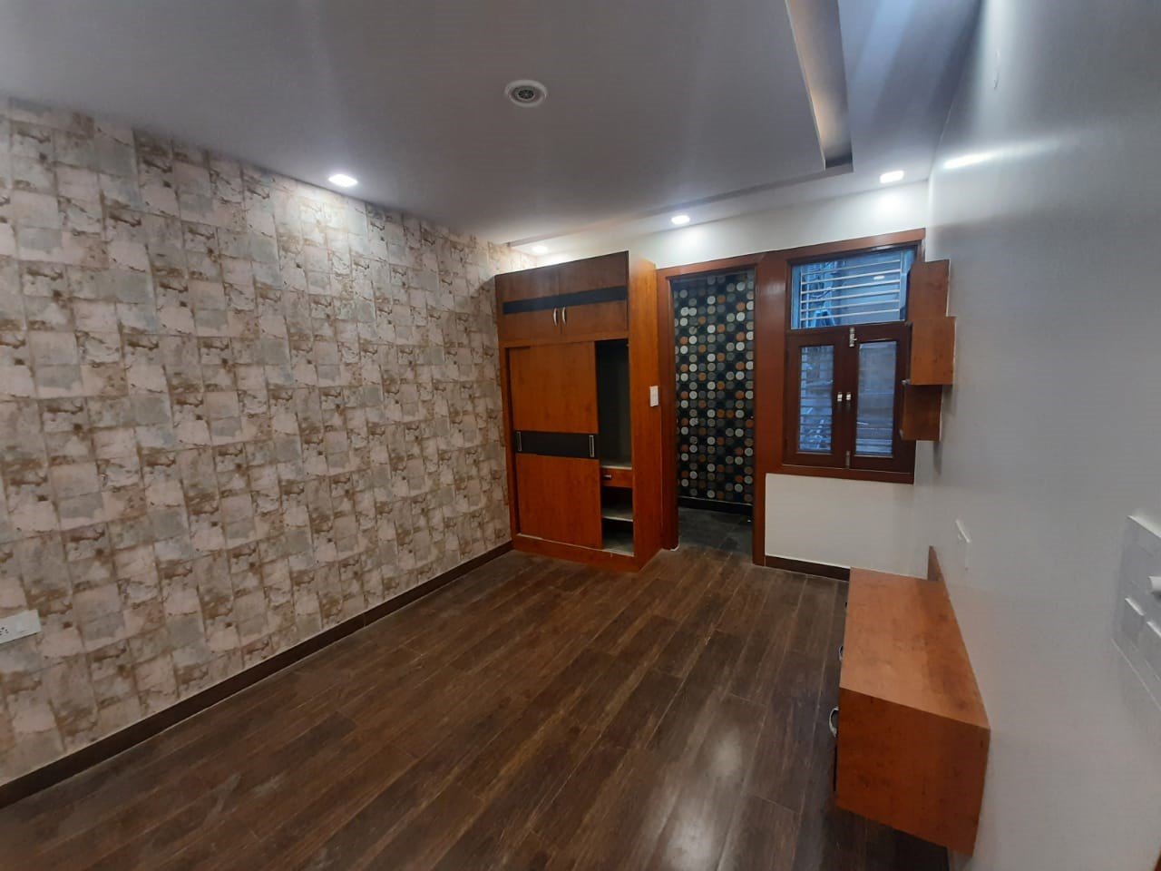 1 BHK, Residential Apartment (320 sq.ft.)